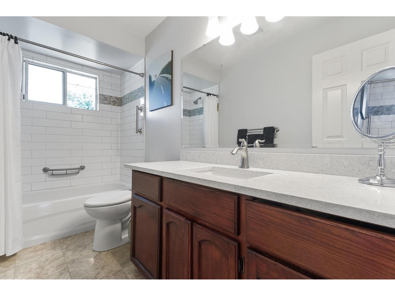 24 2938 Trafalgar Street, Abbotsford, British Columbia  V2S 7X5 - Photo 22 - R3030353