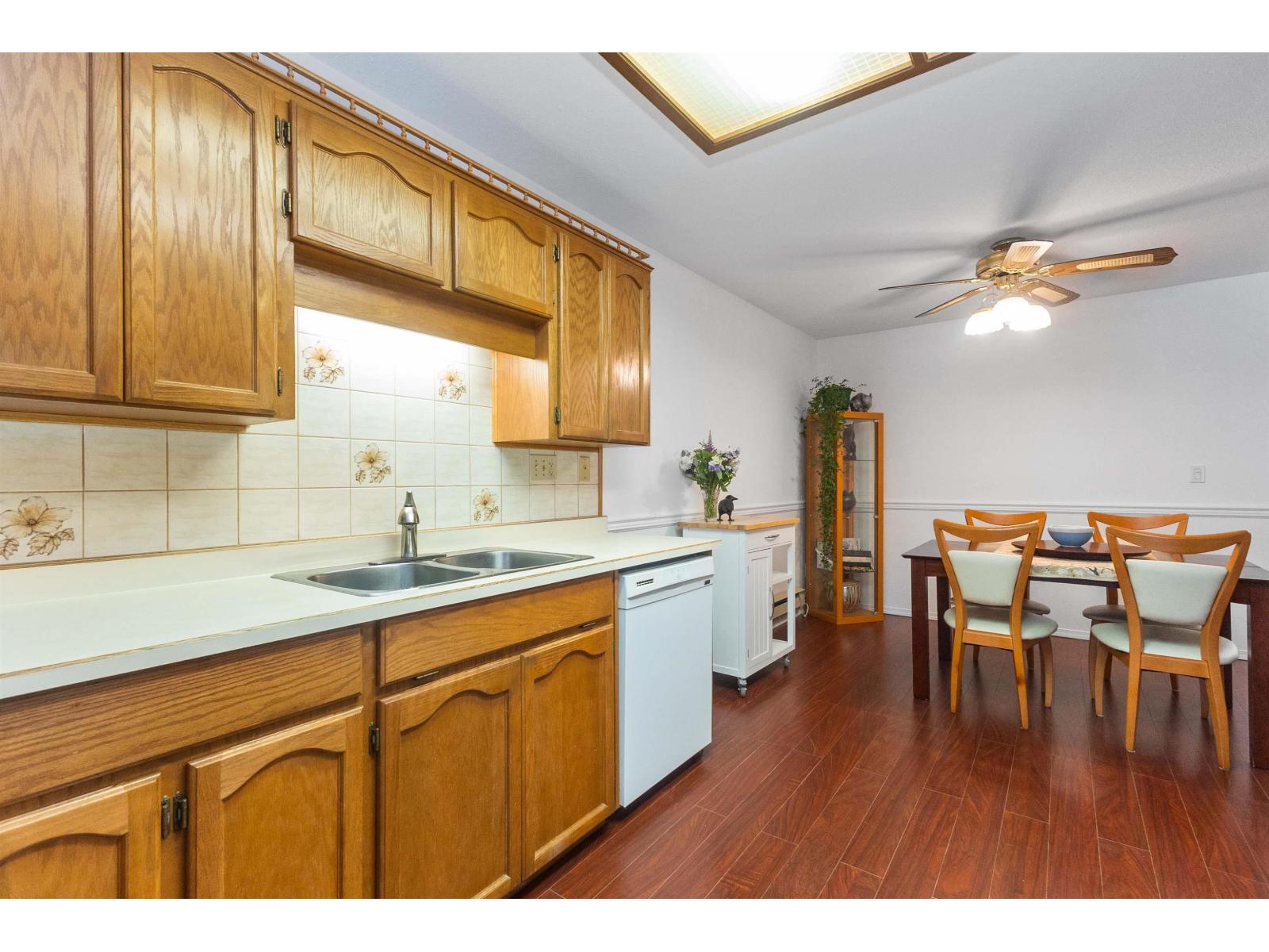 24 2938 Trafalgar Street, Abbotsford, British Columbia  V2S 7X5 - Photo 11 - R3030353