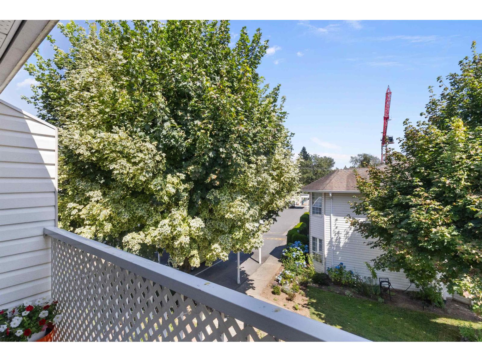 24 2938 Trafalgar Street, Abbotsford, British Columbia  V2S 7X5 - Photo 36 - R3030353