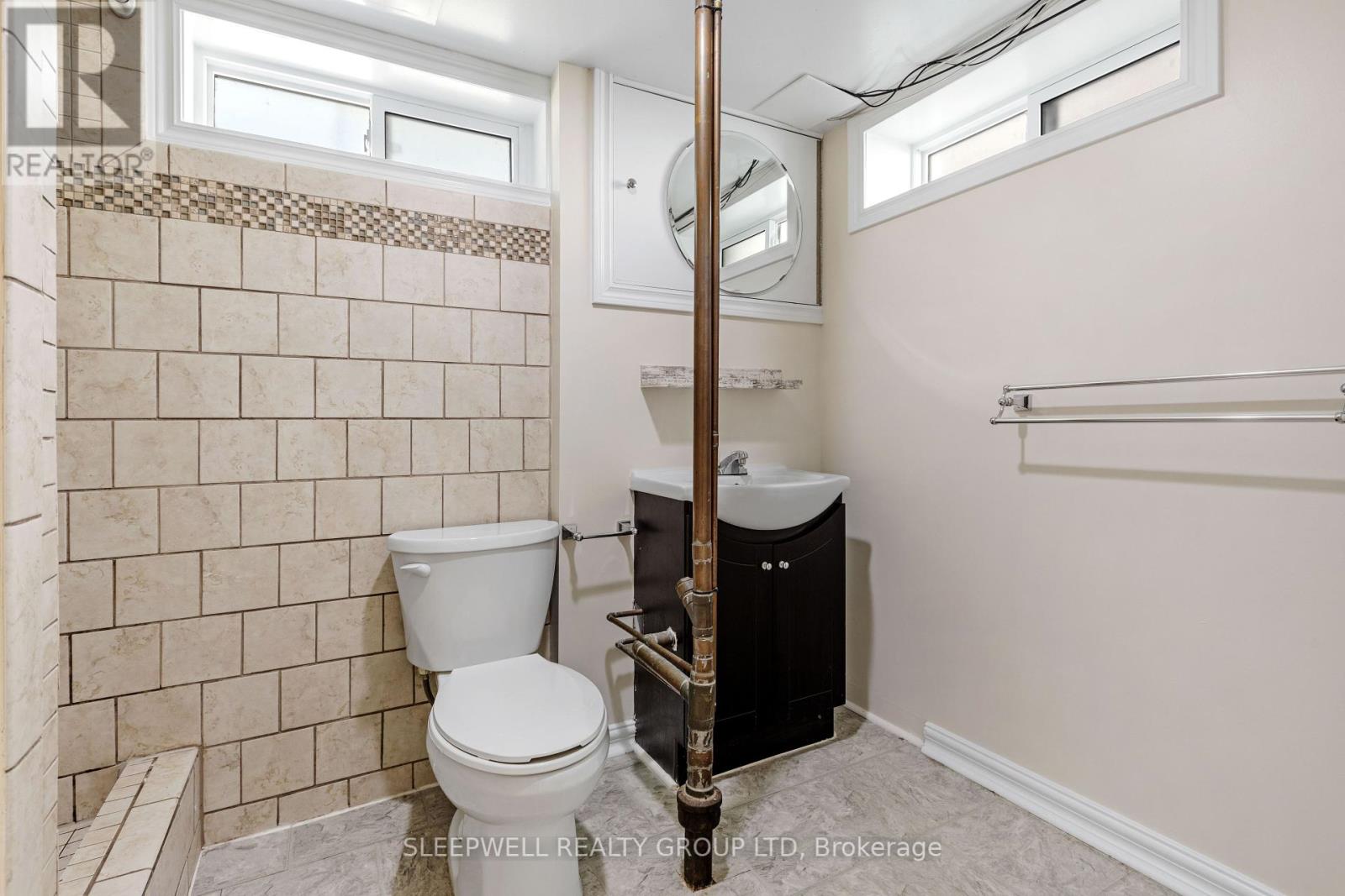 2209 Belair Drive, Ottawa, Ontario  K2C 0X2 - Photo 29 - X12306218