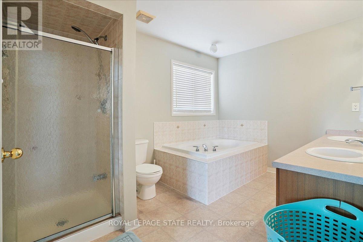 70 Moore Crescent, Hamilton (Ancaster), Ontario  L9G 4Z6 - Photo 23 - X12306177