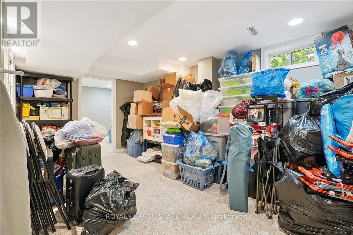 70 Moore Crescent, Hamilton (Ancaster), Ontario  L9G 4Z6 - Photo 28 - X12306177