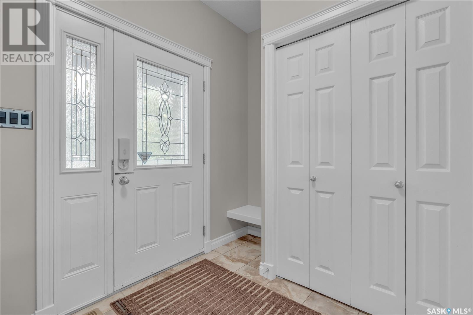 Property at 4902 MAZINKE CRESCENT image 2