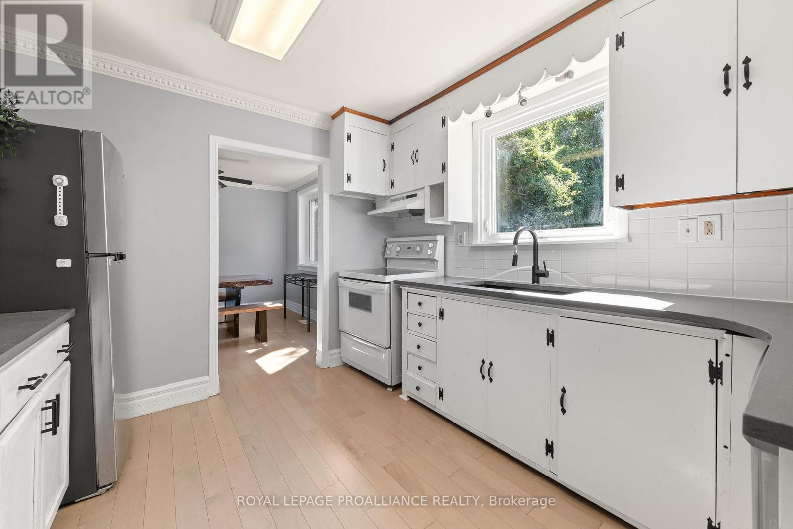 1692 North Big Island Road, Prince Edward County (Sophiasburg Ward), Ontario  K0K 1W0 - Photo 28 - X12305786