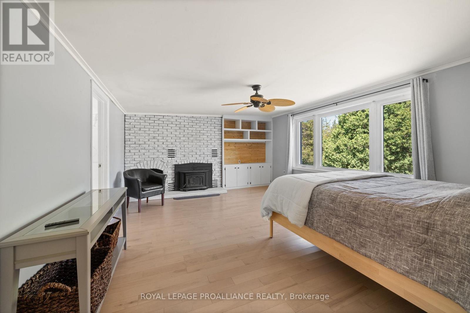 1692 North Big Island Road, Prince Edward County (Sophiasburg Ward), Ontario  K0K 1W0 - Photo 33 - X12305786