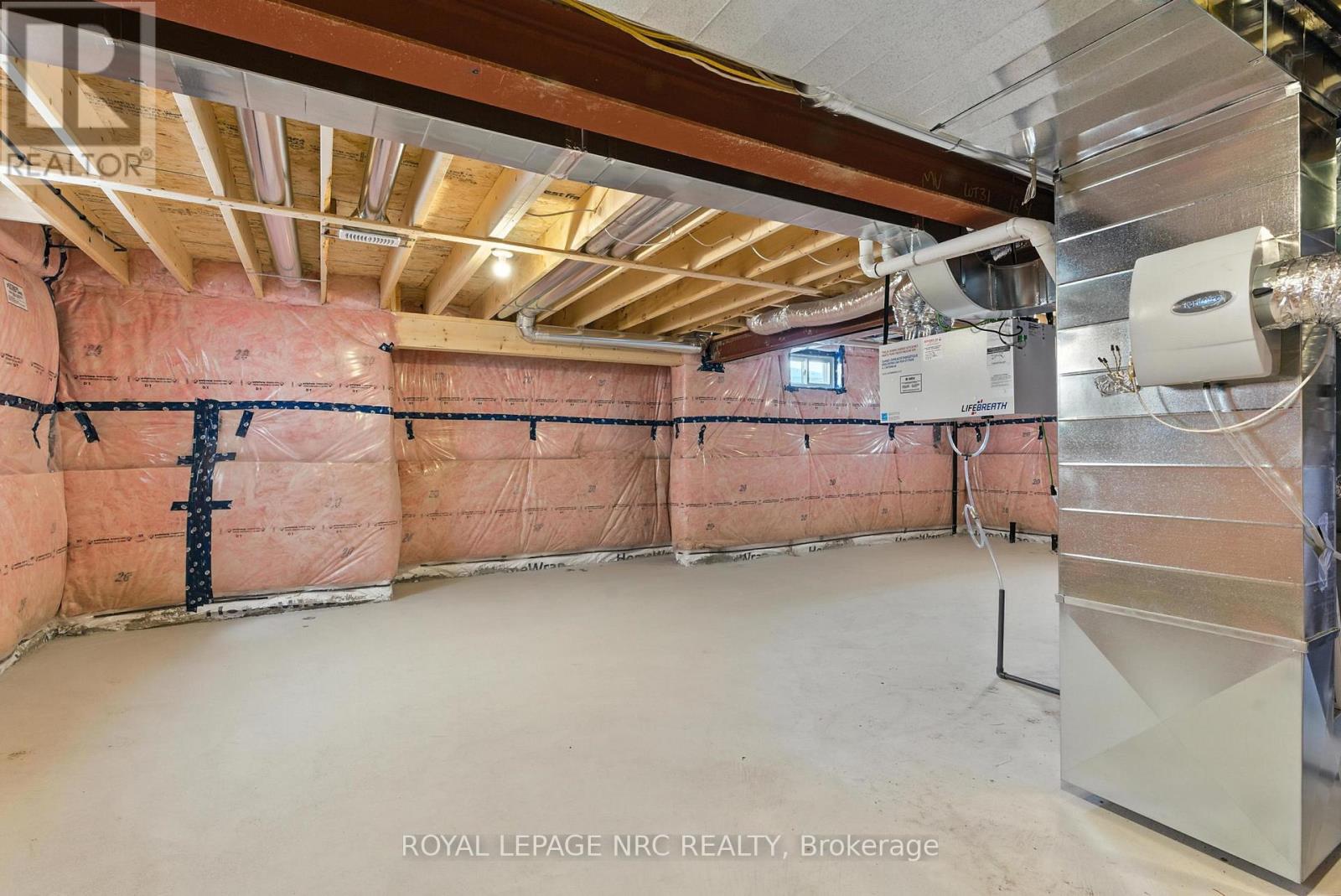 1022 Kraft Road N, Fort Erie, Ontario  L2A 4M4 - Photo 35 - X12305333