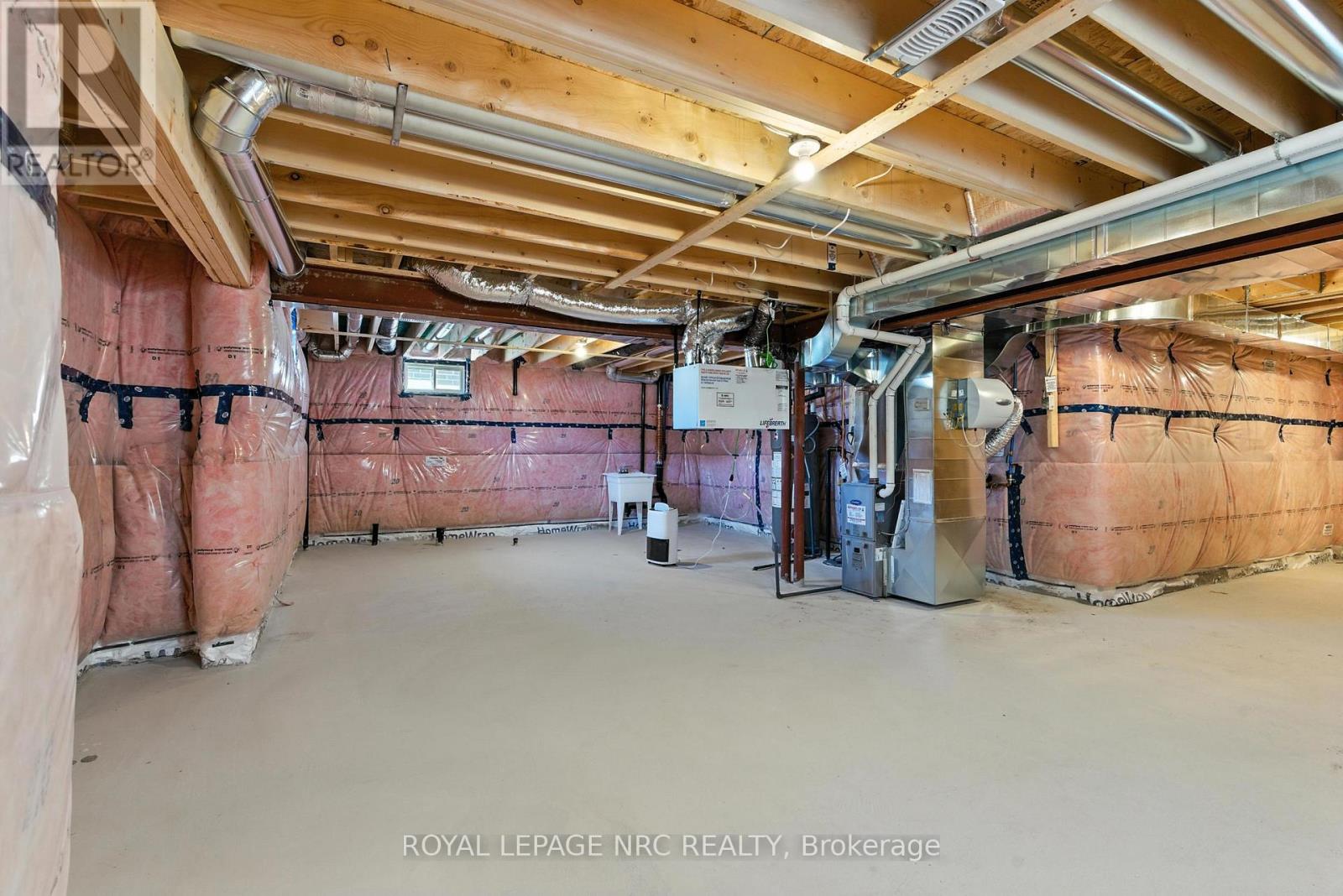 1022 Kraft Road N, Fort Erie, Ontario  L2A 4M4 - Photo 32 - X12305333
