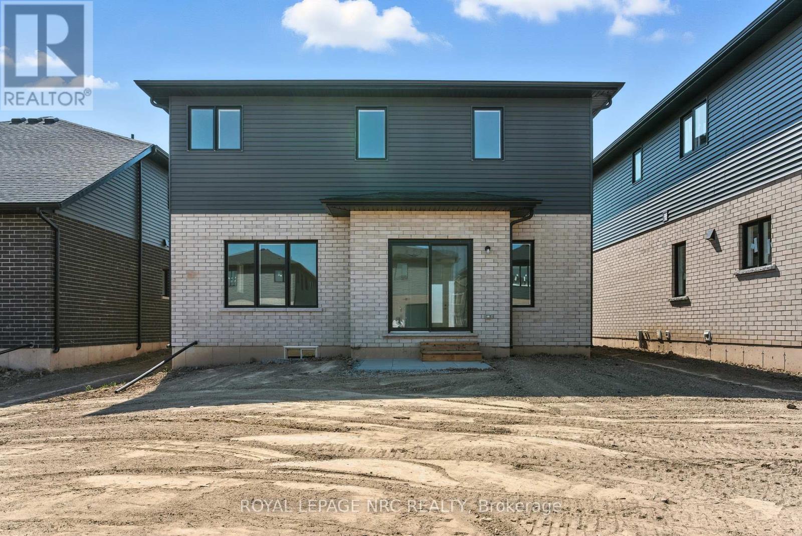 1022 Kraft Road N, Fort Erie, Ontario  L2A 4M4 - Photo 33 - X12305333