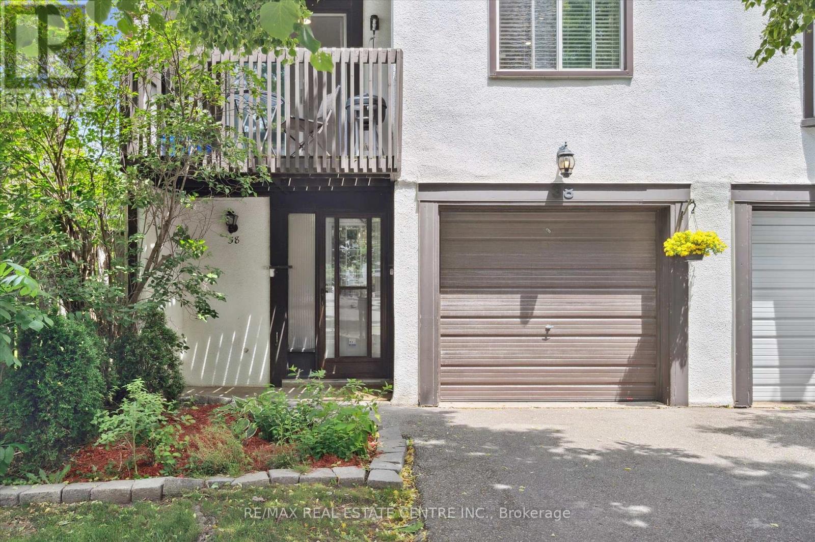 Property at 38 - 2651 AQUITAINE AVENUE image 1