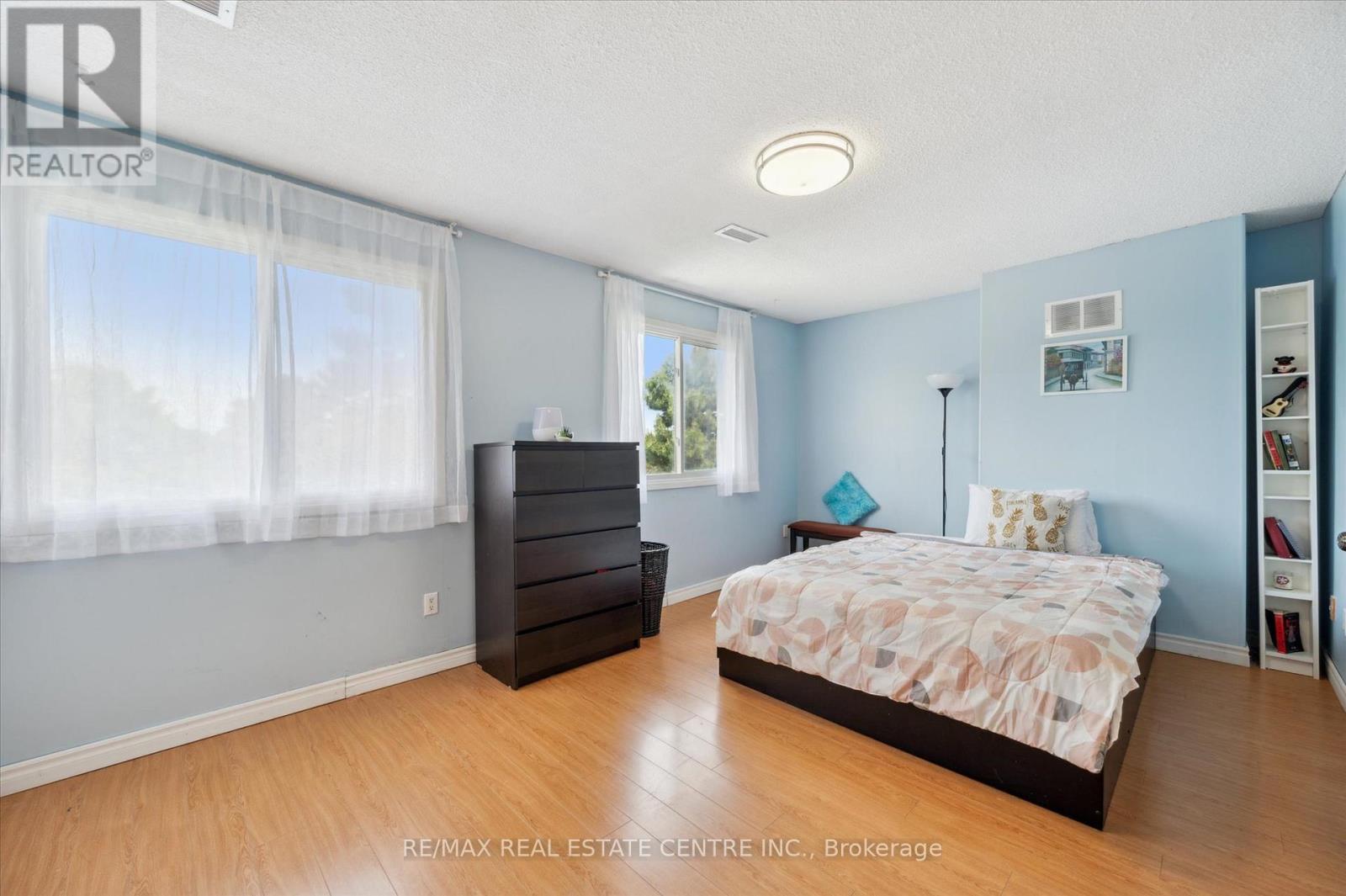 38 - 2651 Aquitaine Avenue, Mississauga, Ontario  L5N 1V5 - Photo 32 - W12306219