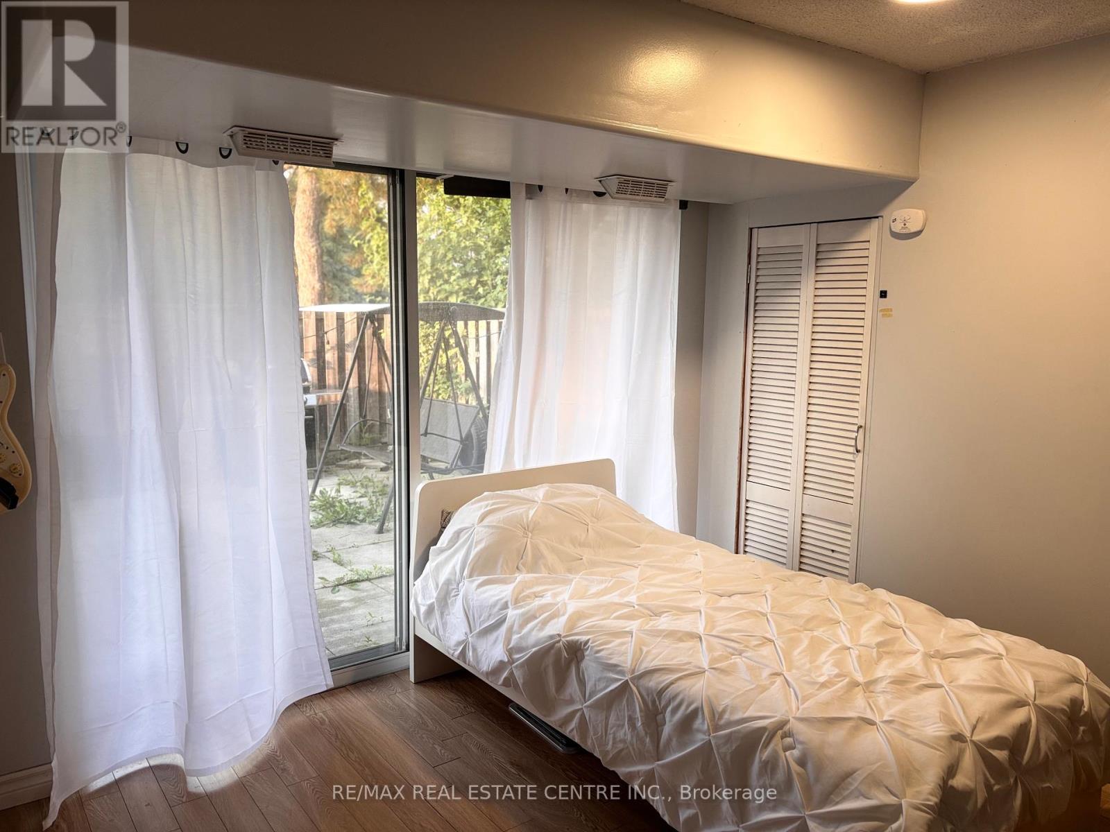 38 - 2651 Aquitaine Avenue, Mississauga, Ontario  L5N 1V5 - Photo 40 - W12306219