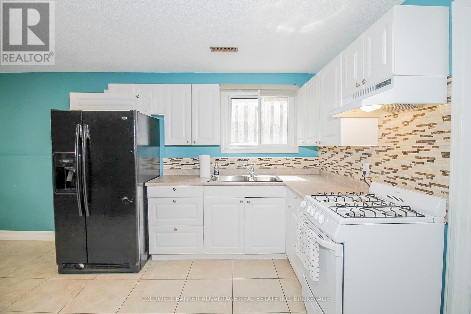 6251 Sherri Avenue, Niagara Falls, Ontario  L2H 2W7 - Photo 23 - X12306290