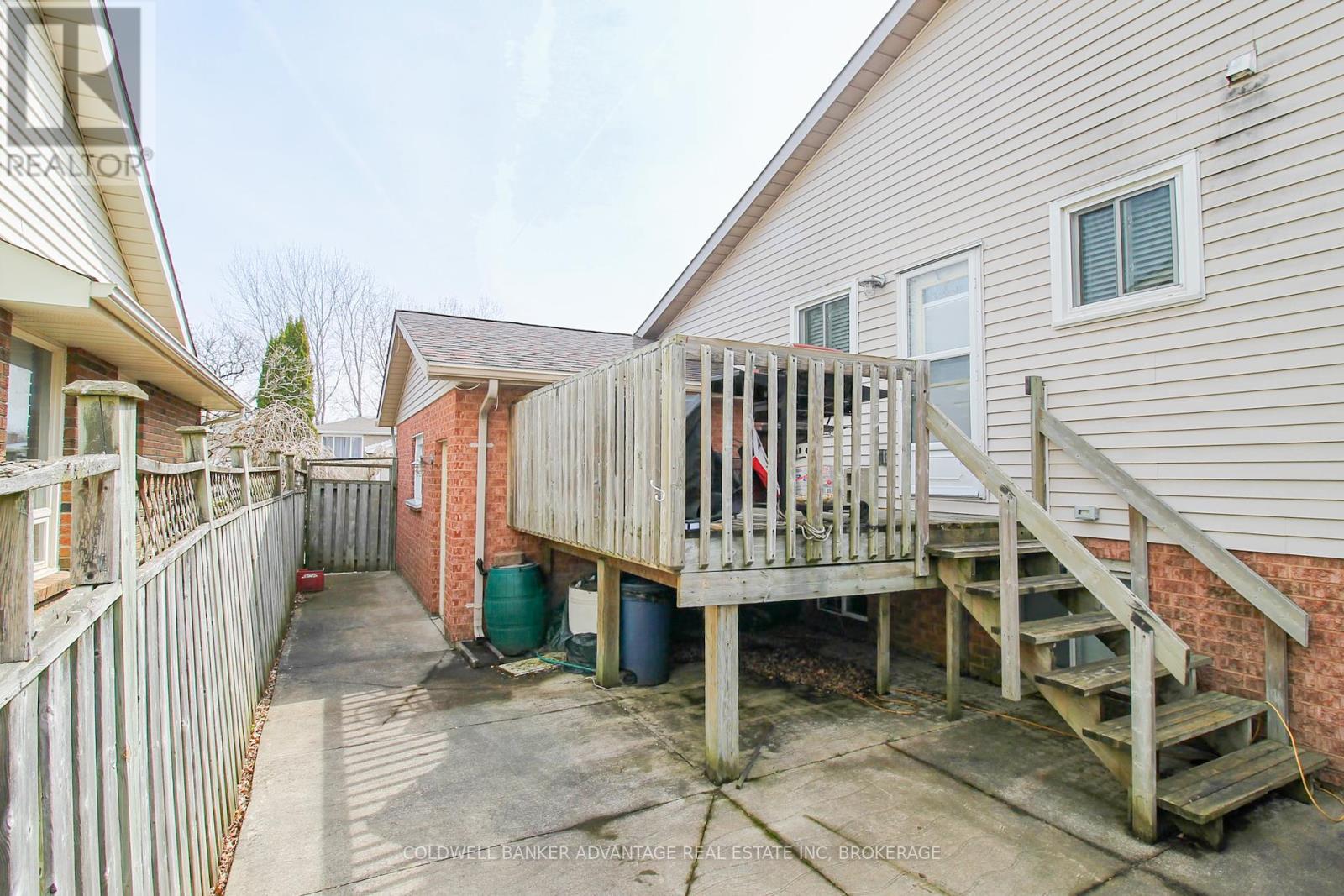 6251 Sherri Avenue, Niagara Falls, Ontario  L2H 2W7 - Photo 31 - X12306290