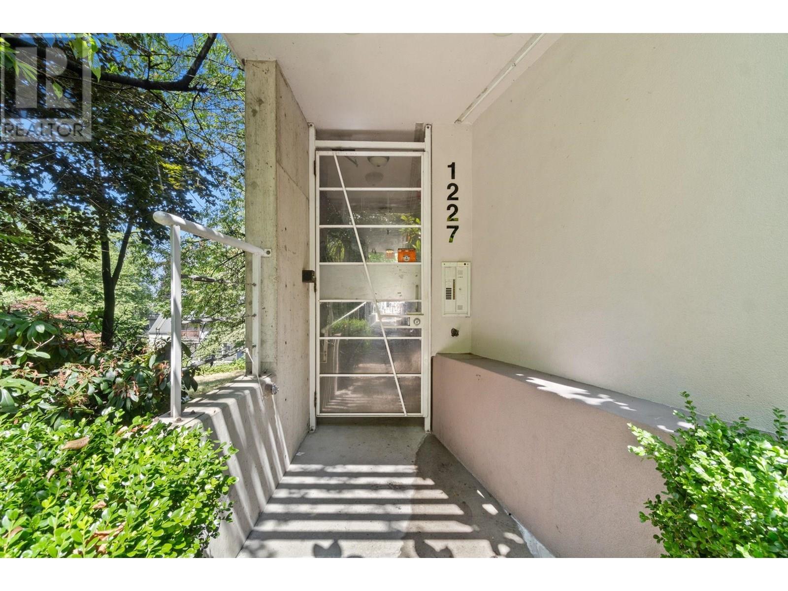 3 1227 E 7th Avenue, Vancouver, British Columbia  V5T 1R1 - Photo 24 - R3030612
