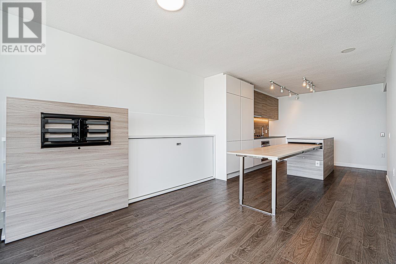 2712 908 Quayside Drive, New Westminster, British Columbia  V3M 0L4 - Photo 19 - R3030615