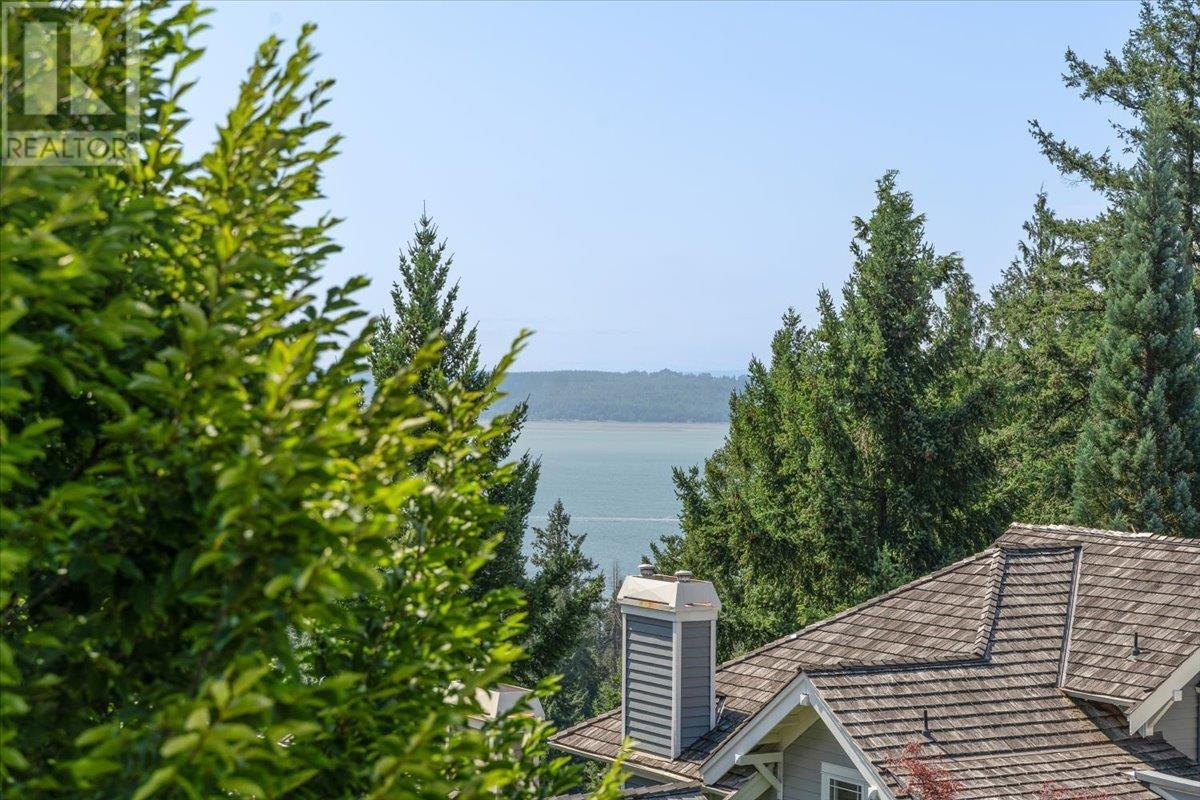 4949 Edendale Court, West Vancouver, British Columbia  V7W 3H7 - Photo 26 - R3030669