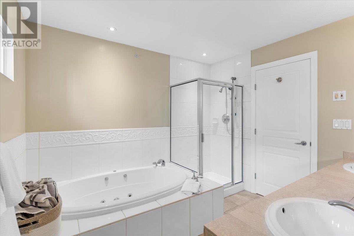 4949 Edendale Court, West Vancouver, British Columbia  V7W 3H7 - Photo 29 - R3030669