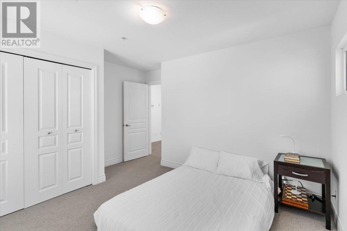 4949 Edendale Court, West Vancouver, British Columbia  V7W 3H7 - Photo 33 - R3030669