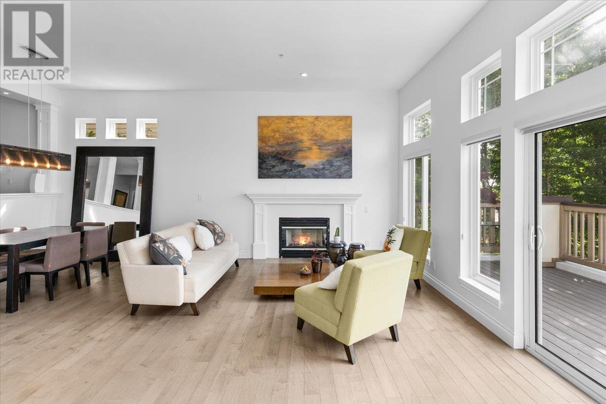 4949 Edendale Court, West Vancouver, British Columbia  V7W 3H7 - Photo 6 - R3030669
