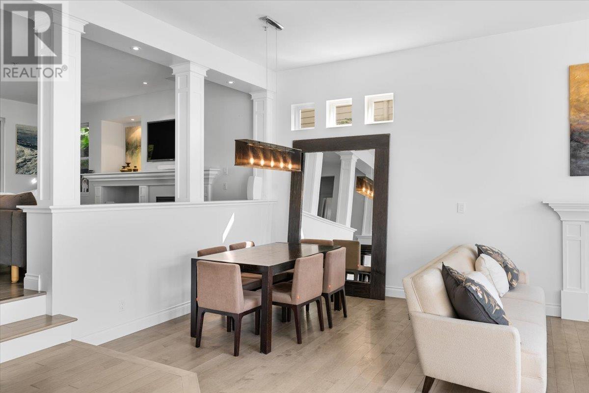 4949 Edendale Court, West Vancouver, British Columbia  V7W 3H7 - Photo 8 - R3030669