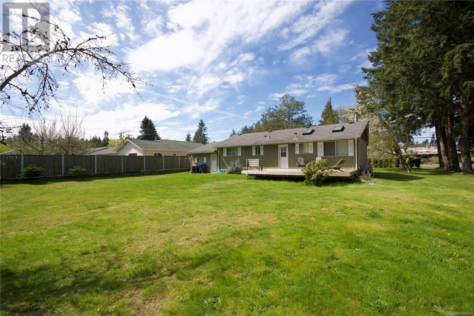 603 Johnstone Rd, Parksville, British Columbia  V9P 2A5 - Photo 3 - 1008434