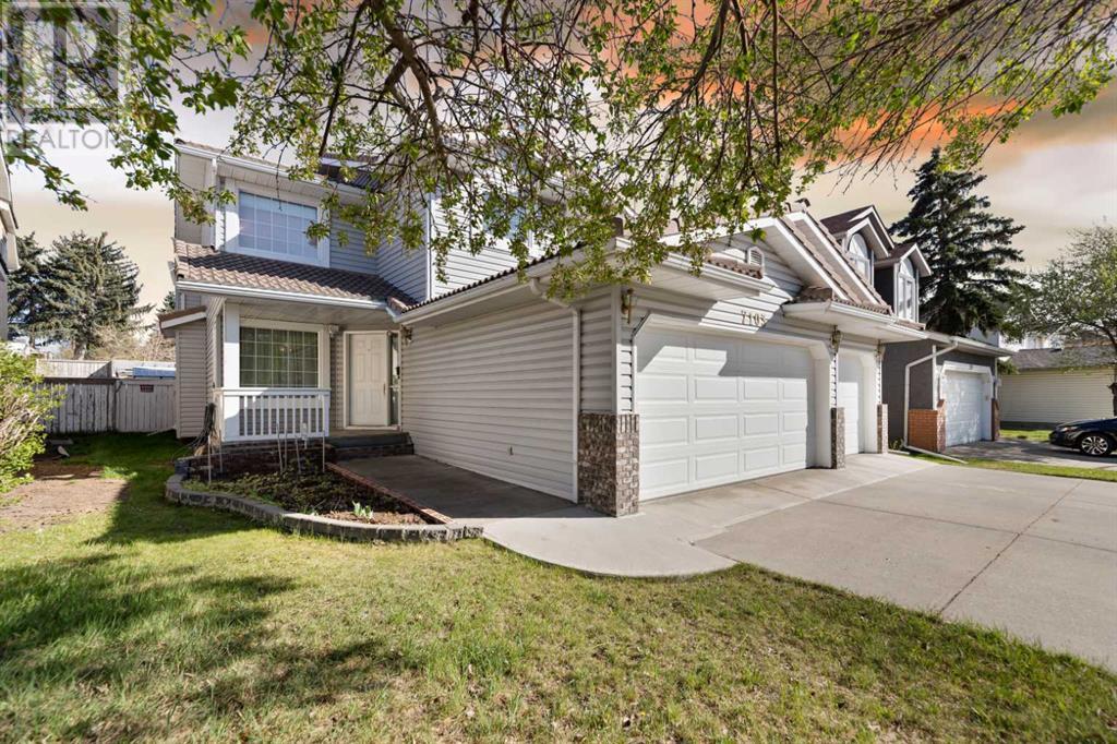 Property at 7103 California Boulevard NE image 3