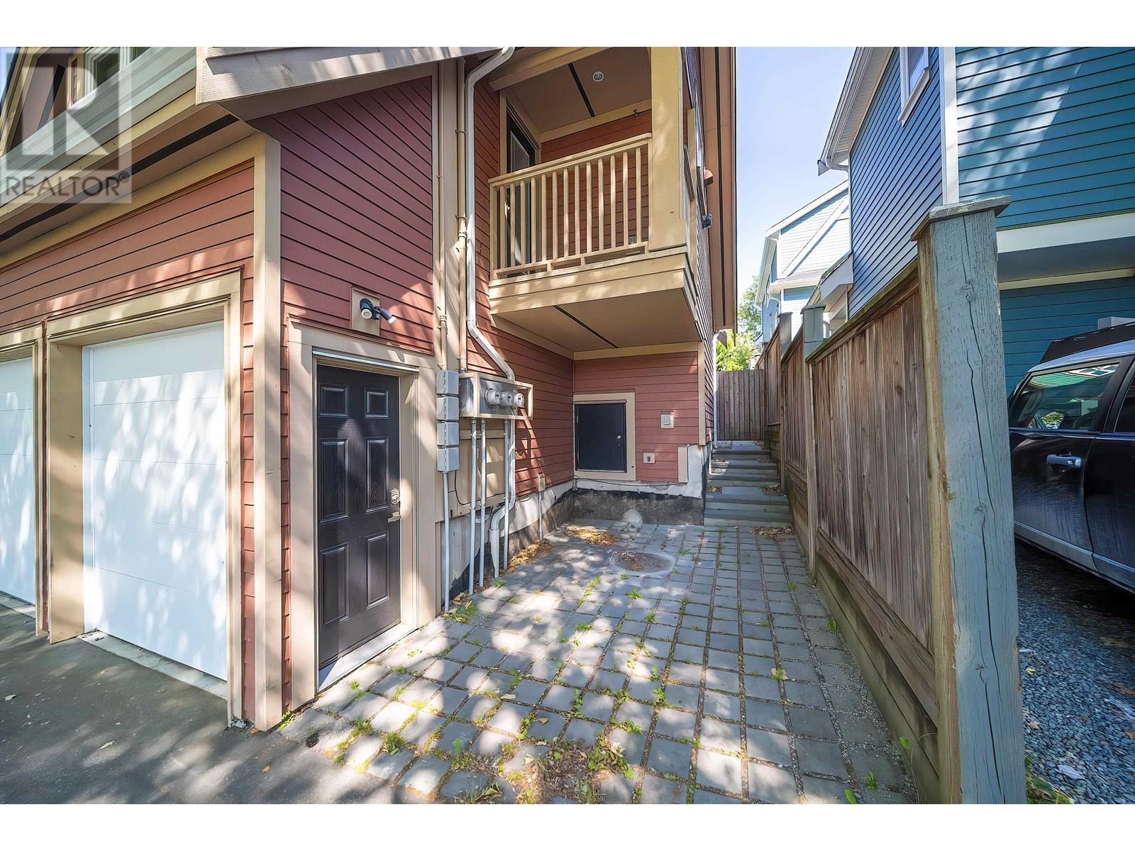 4513 Nanaimo Street, Vancouver, British Columbia  V5N 5J2 - Photo 4 - R3030478
