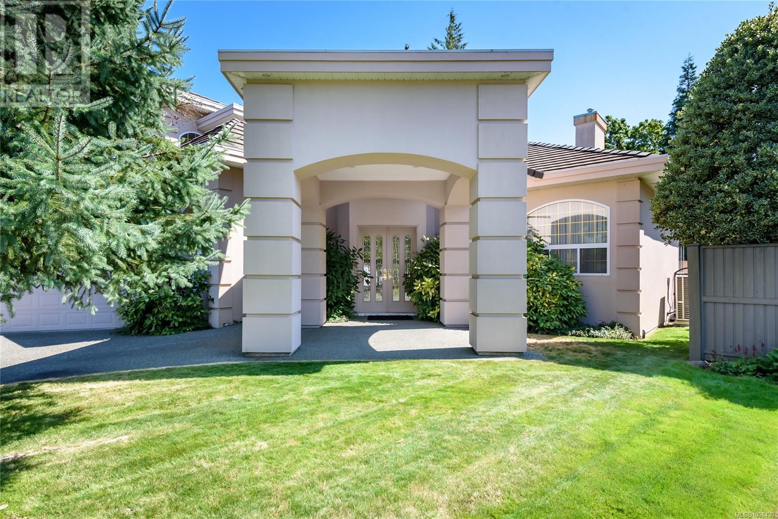 3068 Kensington Cres, Courtenay, British Columbia  V9N 8Z8 - Photo 2 - 1008430