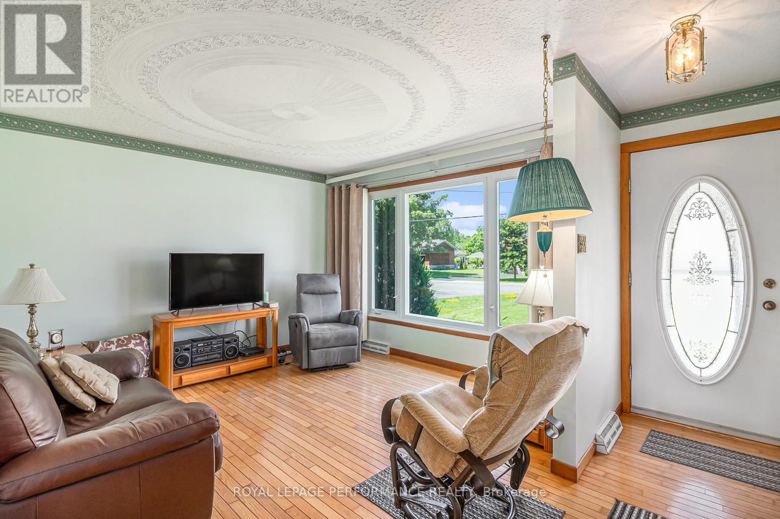 164 Mccormick Road, North Glengarry, Ontario  K0C 1A0 - Photo 4 - X12306303