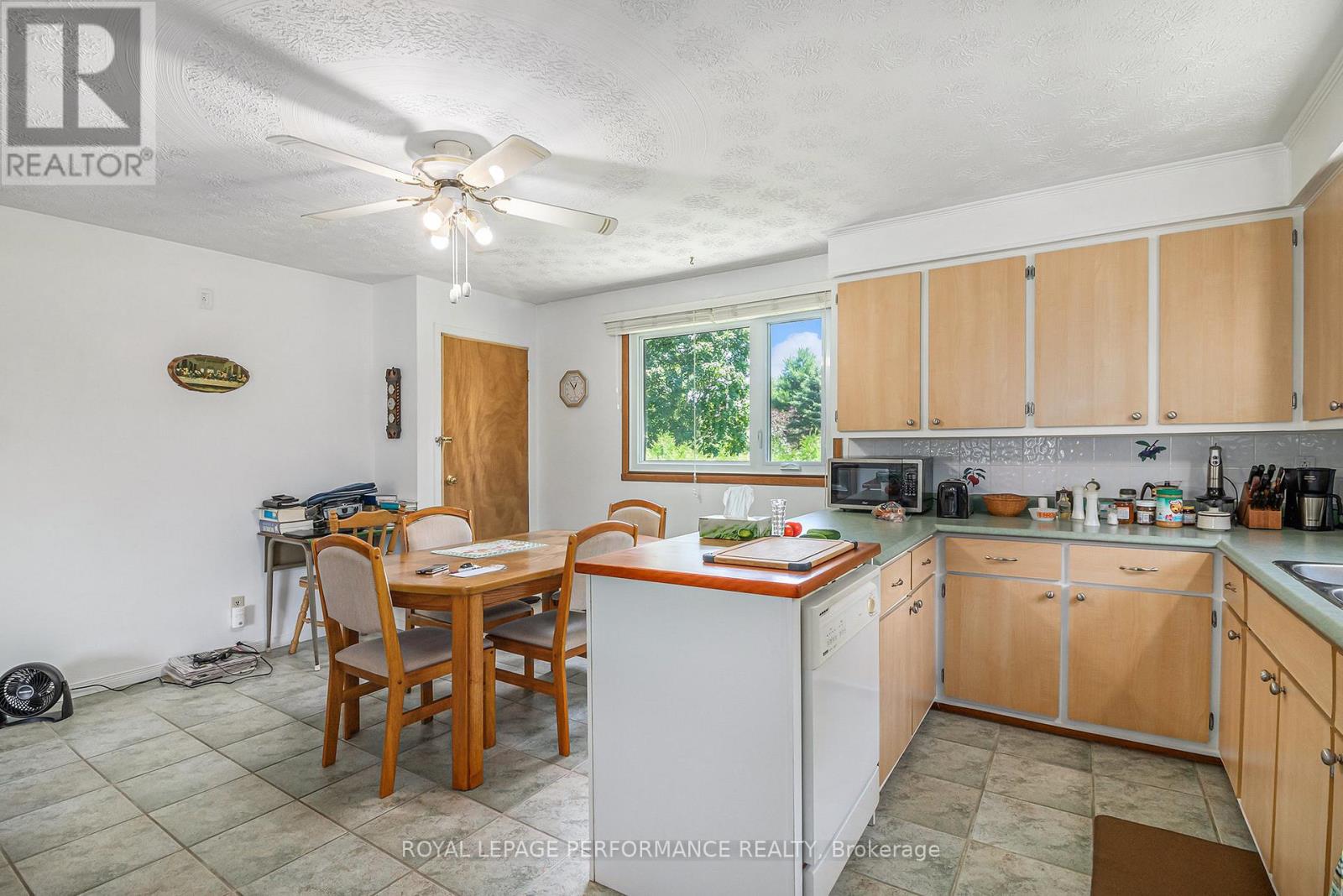 164 Mccormick Road, North Glengarry, Ontario  K0C 1A0 - Photo 8 - X12306303