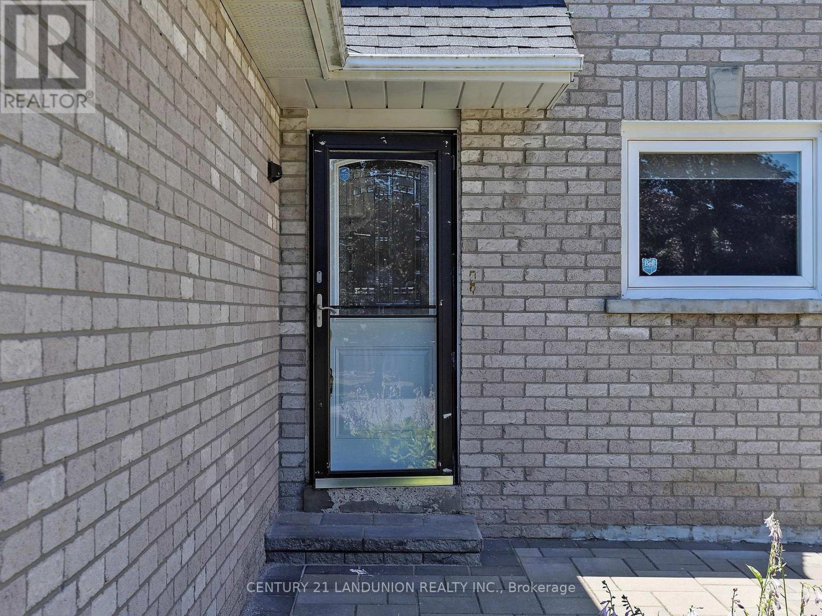 Property at 46 DEVERILL CRESCENT image 3