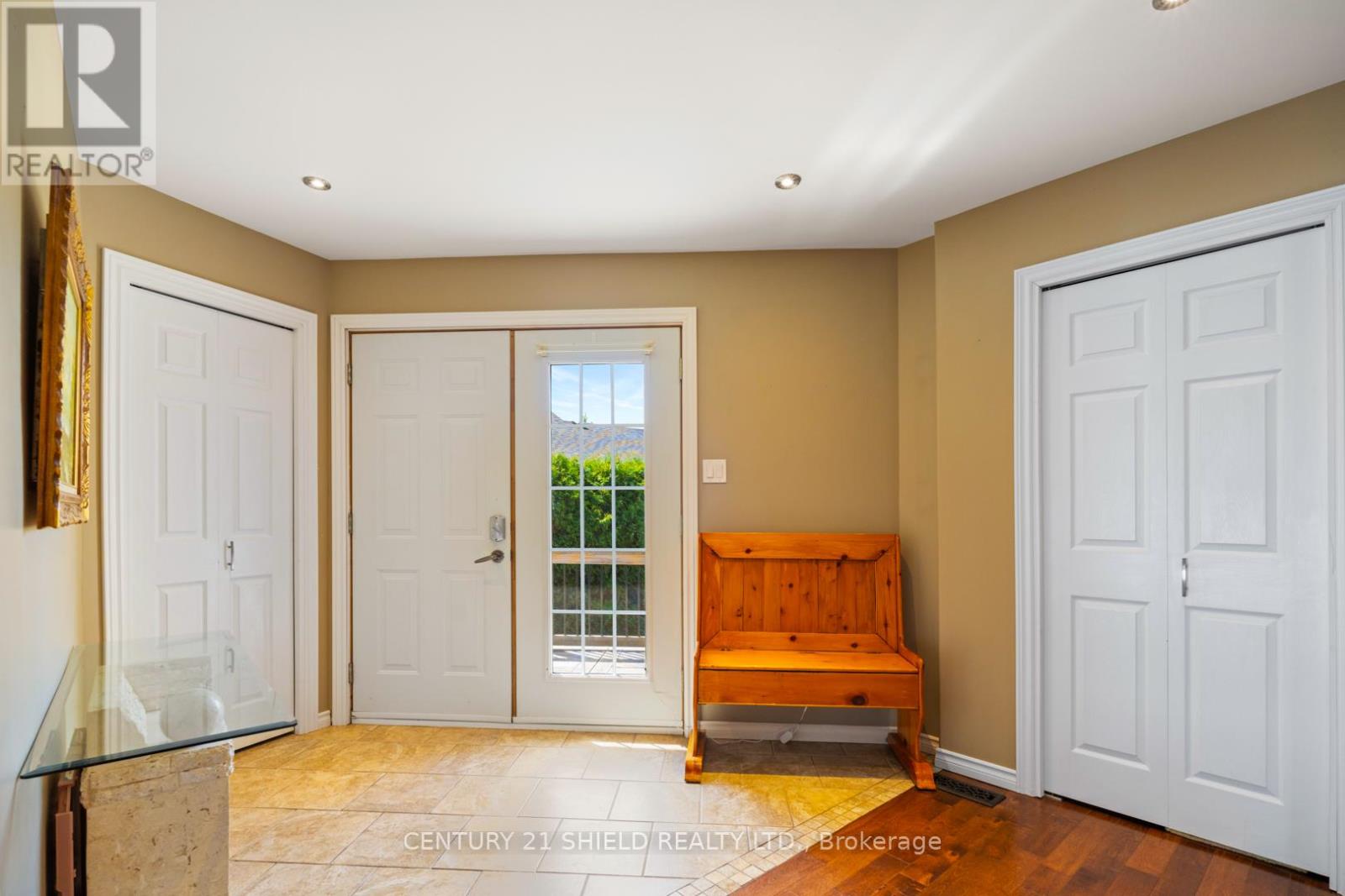 19018 County Road 2 Road, South Glengarry, Ontario  K6H 5R5 - Photo 13 - X12306341