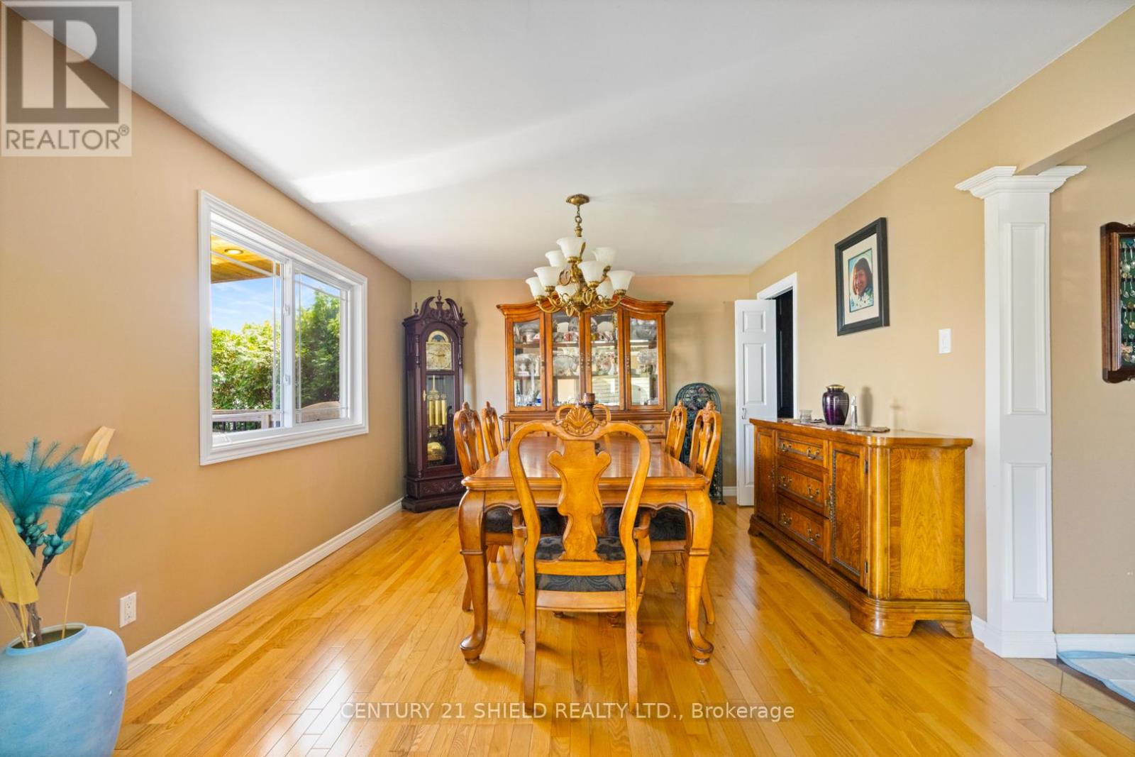 19018 County Road 2 Road, South Glengarry, Ontario  K6H 5R5 - Photo 23 - X12306341