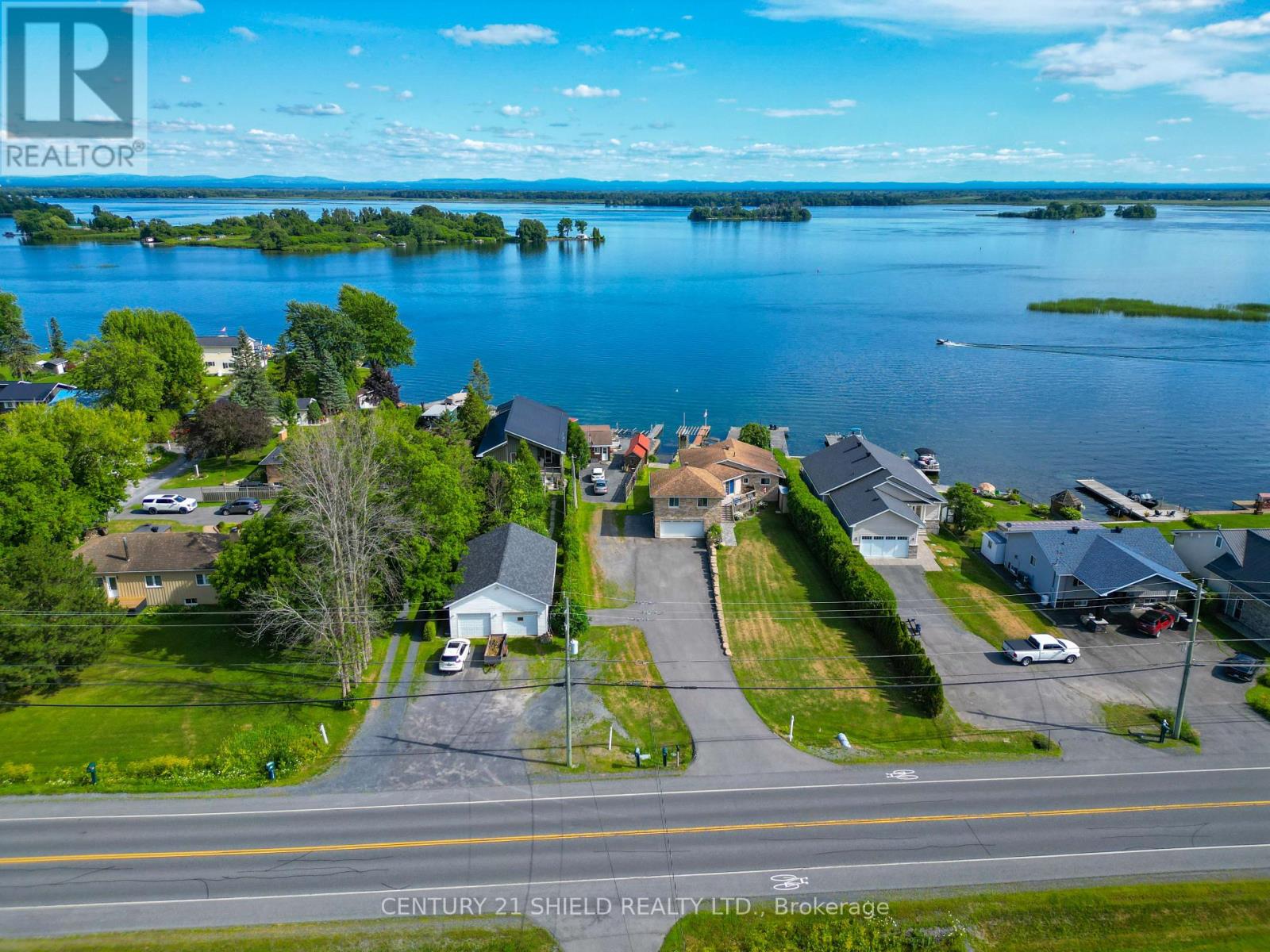 19018 County Road 2 Road, South Glengarry, Ontario  K6H 5R5 - Photo 4 - X12306341