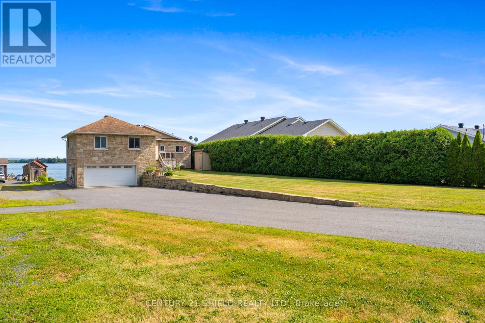 19018 County Road 2 Road, South Glengarry, Ontario  K6H 5R5 - Photo 8 - X12306341
