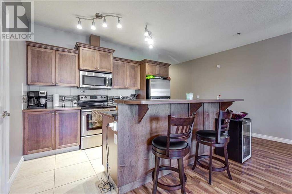 Property at 203, 3615 51 Avenue image 4