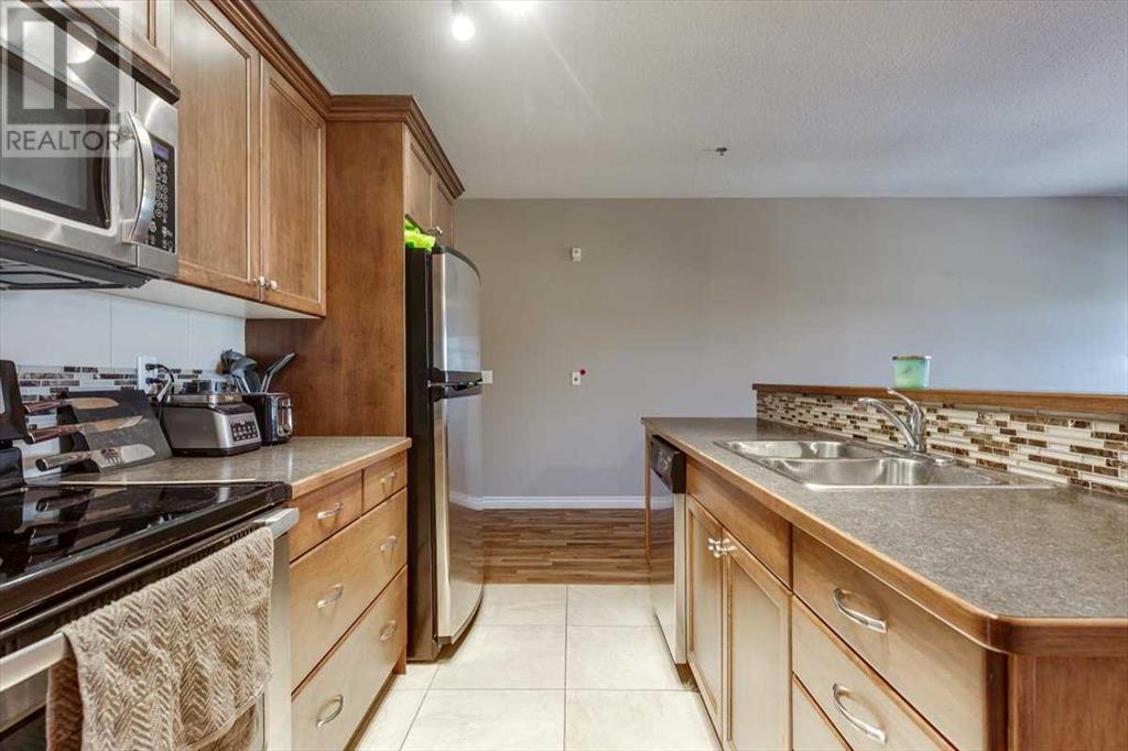 Property at 203, 3615 51 Avenue image 5