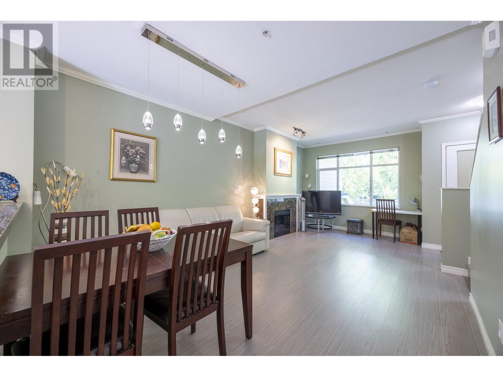 11 6878 Southpoint Drive, Burnaby, British Columbia  V3N 5E4 - Photo 2 - R3029348