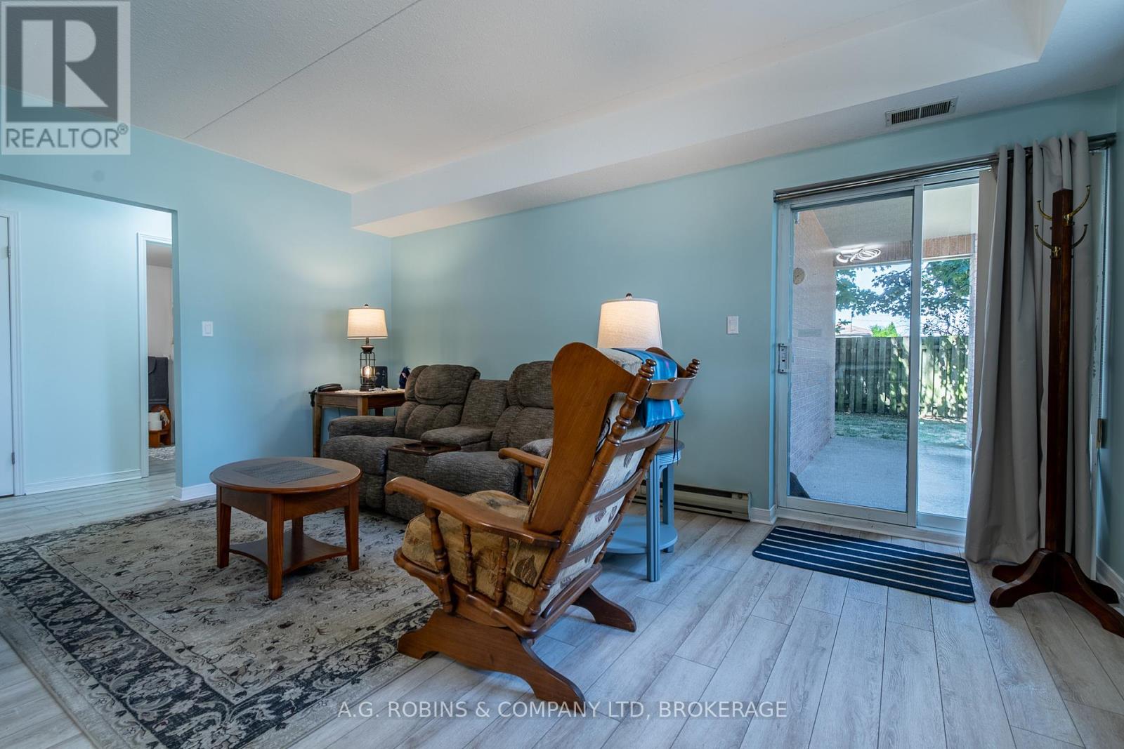 8 - 117 Willson Road, Welland, Ontario  L3C 2T4 - Photo 19 - X12306355