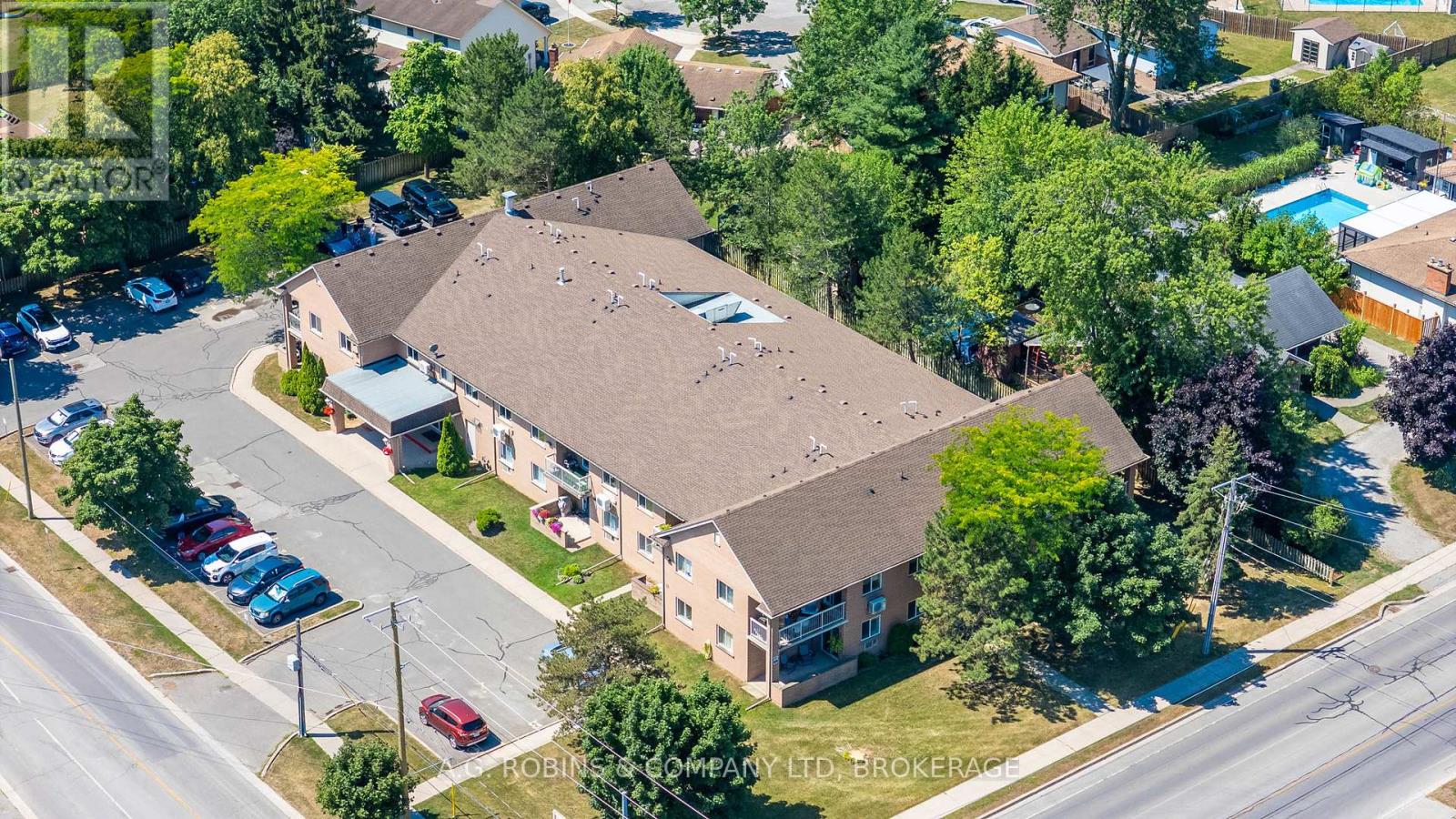 8 - 117 Willson Road, Welland, Ontario  L3C 2T4 - Photo 45 - X12306355