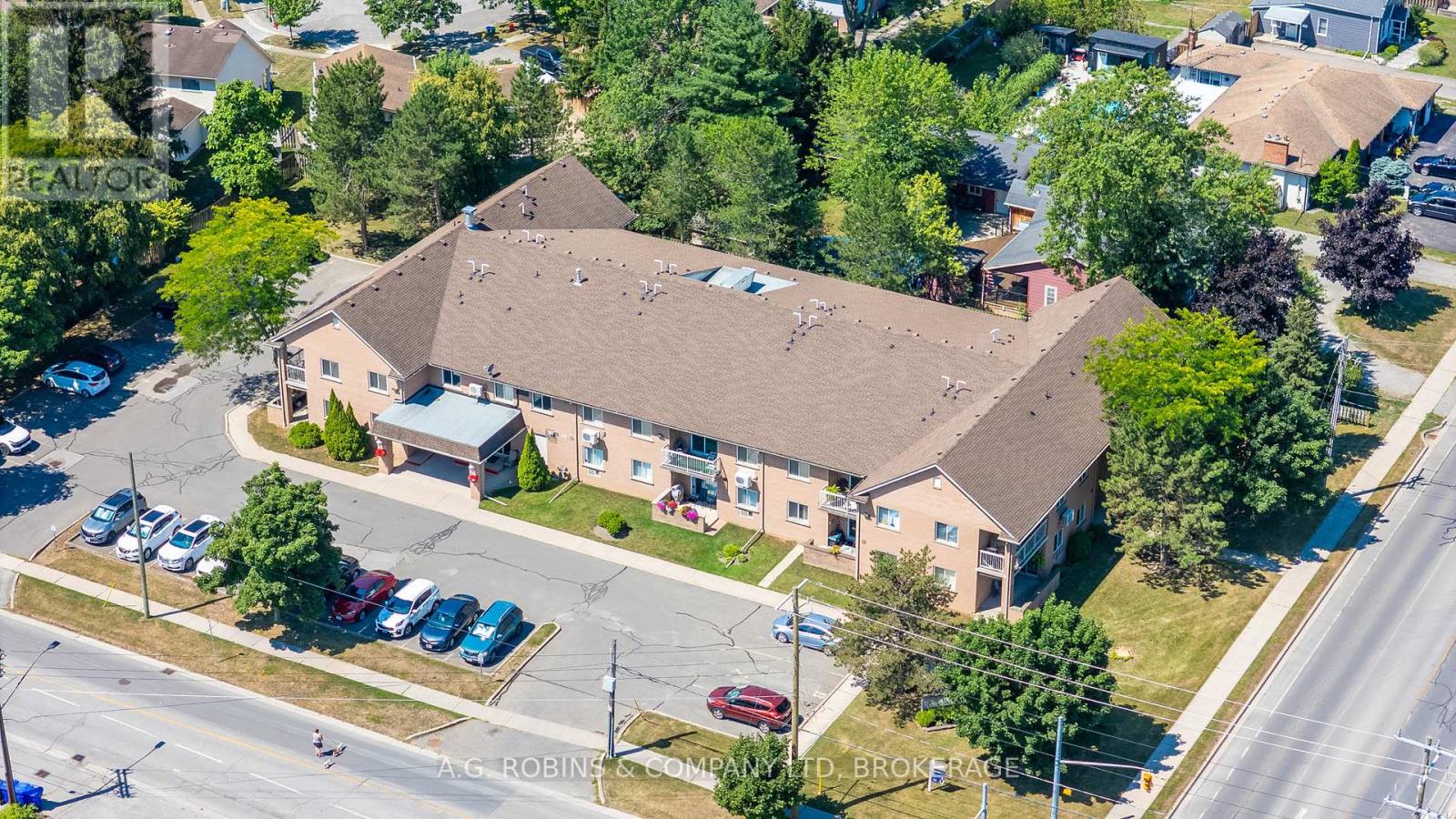8 - 117 Willson Road, Welland, Ontario  L3C 2T4 - Photo 46 - X12306355