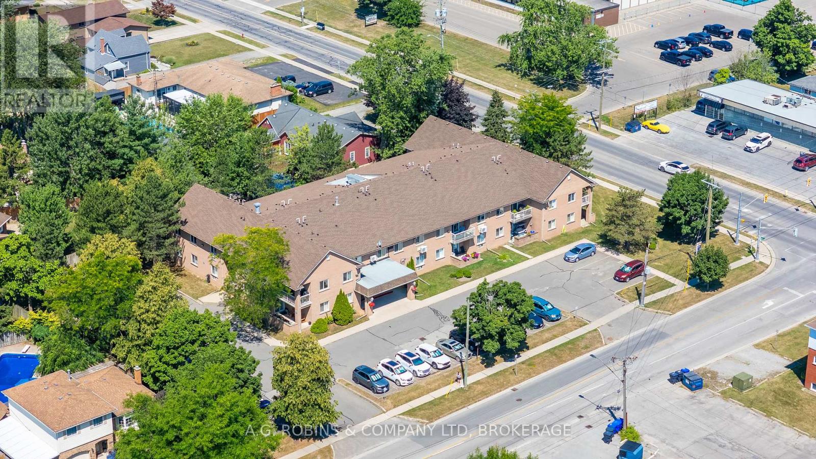8 - 117 Willson Road, Welland, Ontario  L3C 2T4 - Photo 48 - X12306355