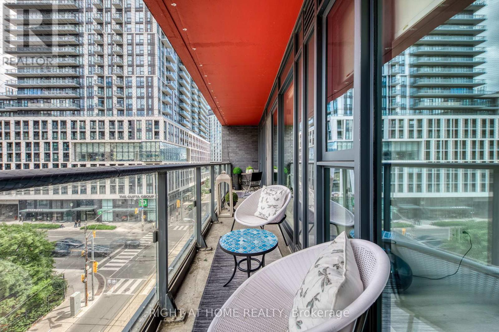 611 - 159 Dundas Street E, Toronto, Ontario  M5B 0A9 - Photo 17 - C12306387