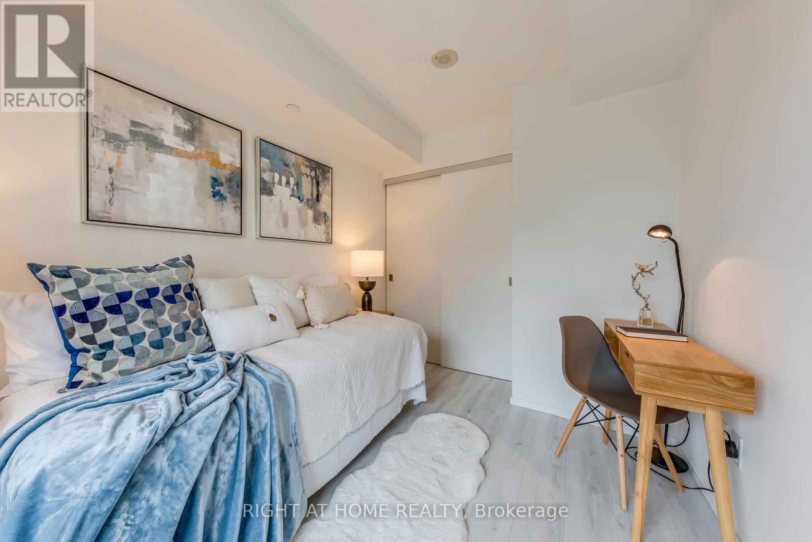 611 - 159 Dundas Street E, Toronto, Ontario  M5B 0A9 - Photo 23 - C12306387
