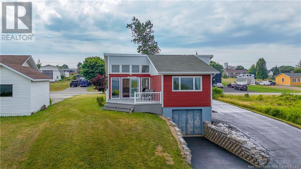 301 Rue De L'ile Street, Caraquet, New Brunswick  E1W 1B5 - Photo 39 - NB123292