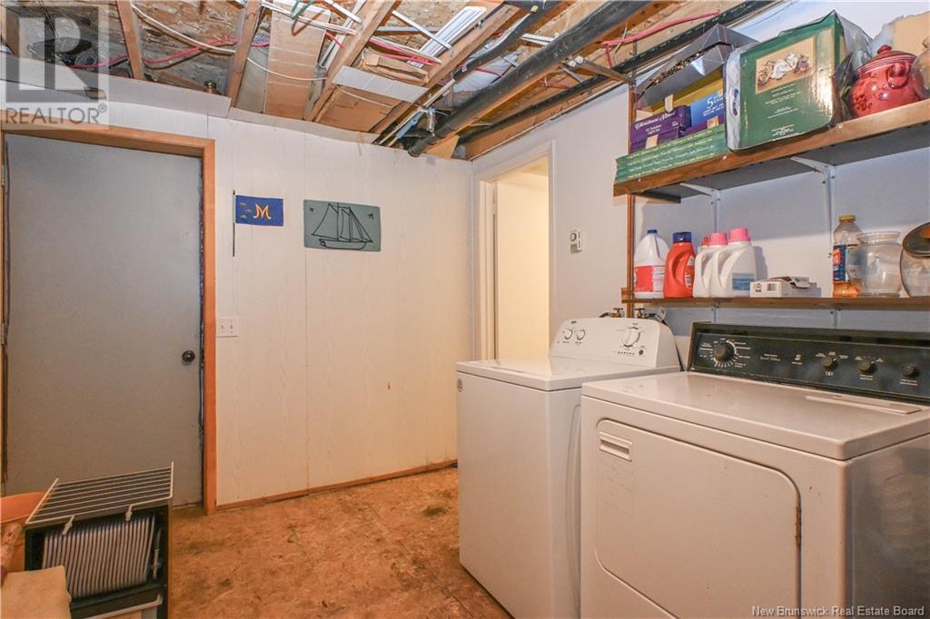 301 Rue De L'ile Street, Caraquet, New Brunswick  E1W 1B5 - Photo 29 - NB123292
