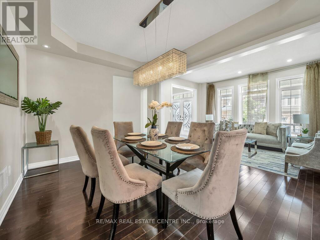 10 Vidal Road, Brampton (Credit Valley), Ontario  L6Y 2X7 - Photo 10 - W12306393