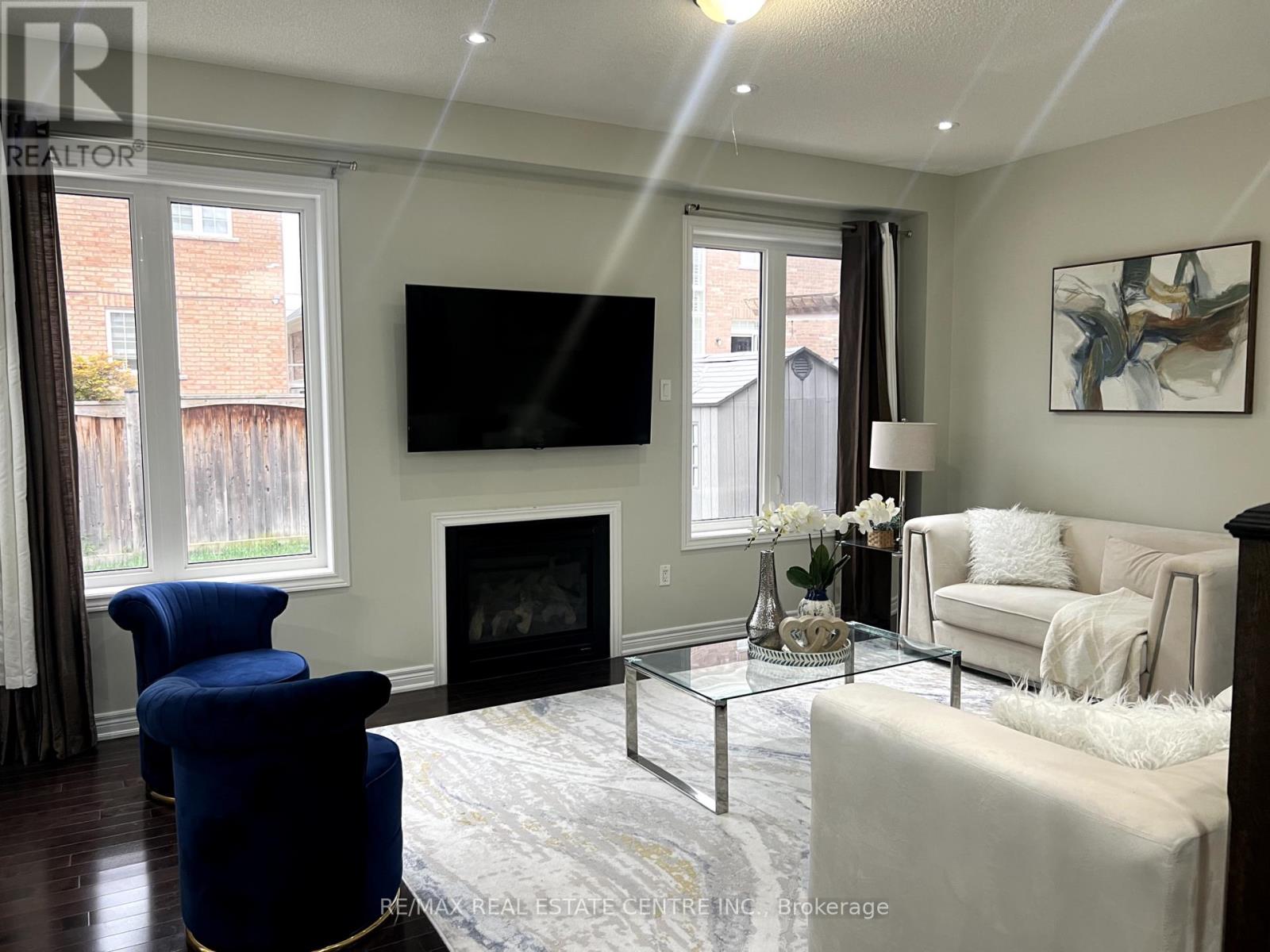 10 Vidal Road, Brampton (Credit Valley), Ontario  L6Y 2X7 - Photo 14 - W12306393