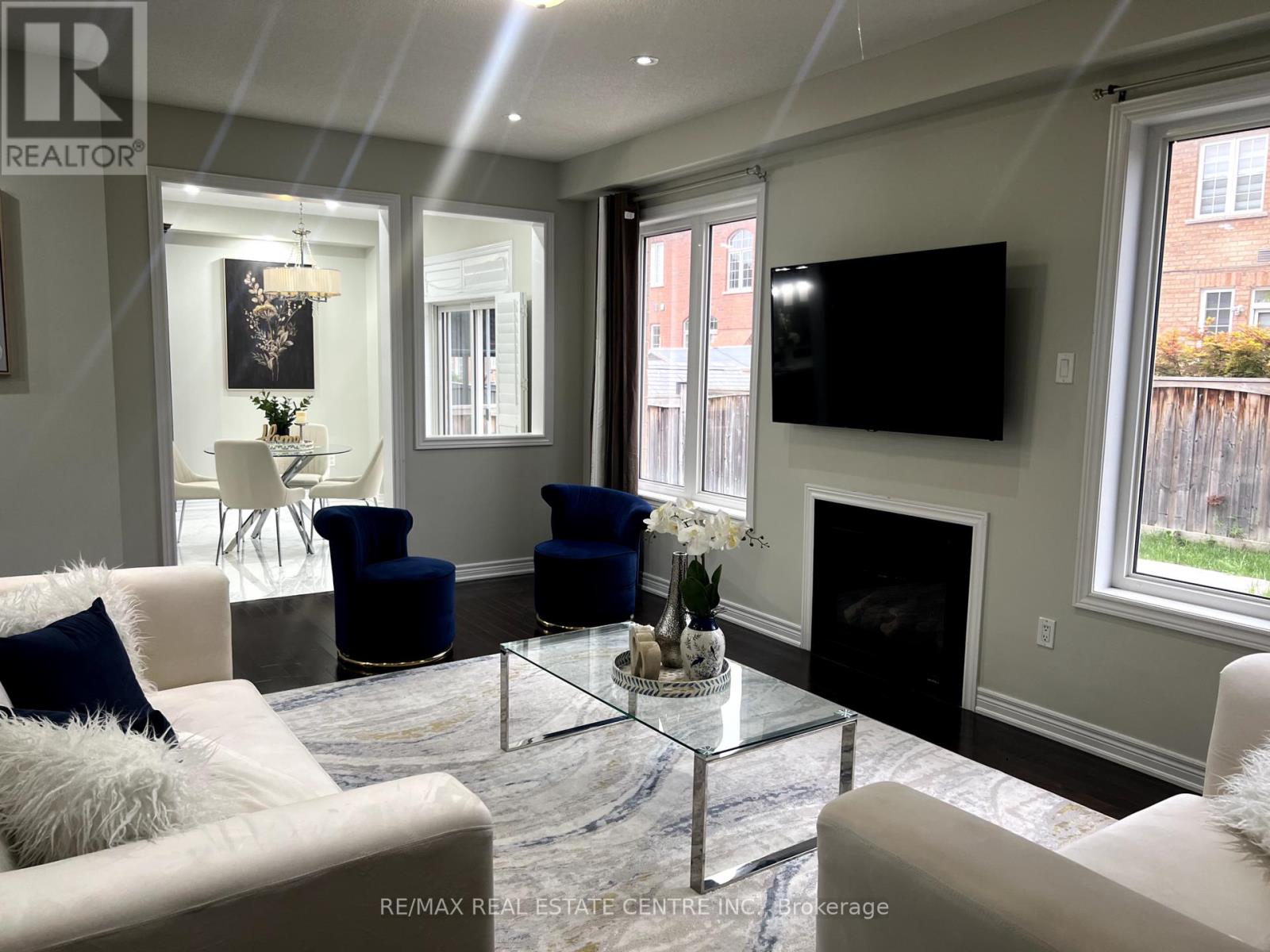 10 Vidal Road, Brampton (Credit Valley), Ontario  L6Y 2X7 - Photo 15 - W12306393