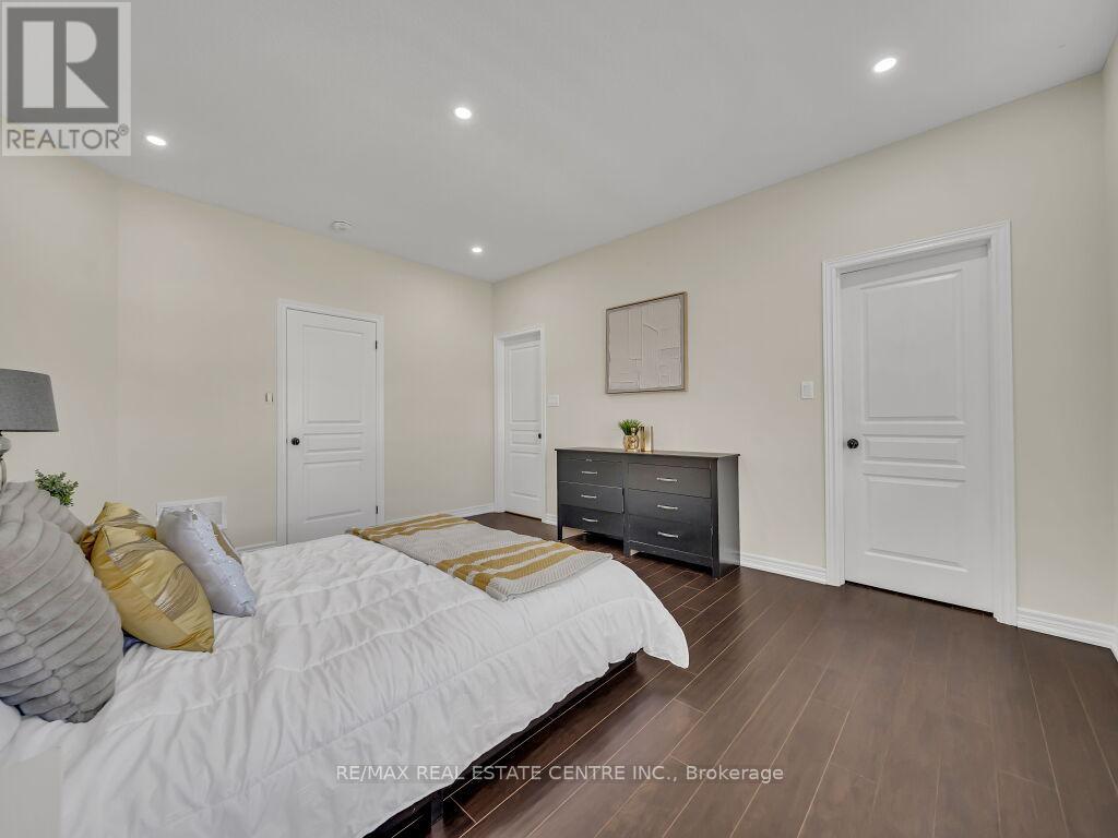 10 Vidal Road, Brampton (Credit Valley), Ontario  L6Y 2X7 - Photo 36 - W12306393